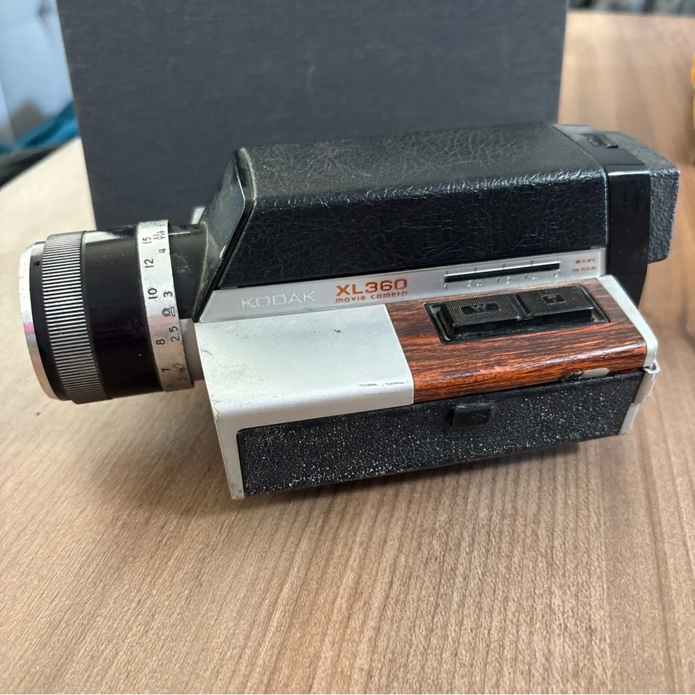 Kodak XL360 Movie Camera Black and Silver Timeless Design - untested